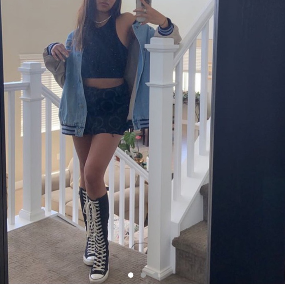 knee high converse Size 5